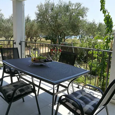 Grey House Apartman Zadar